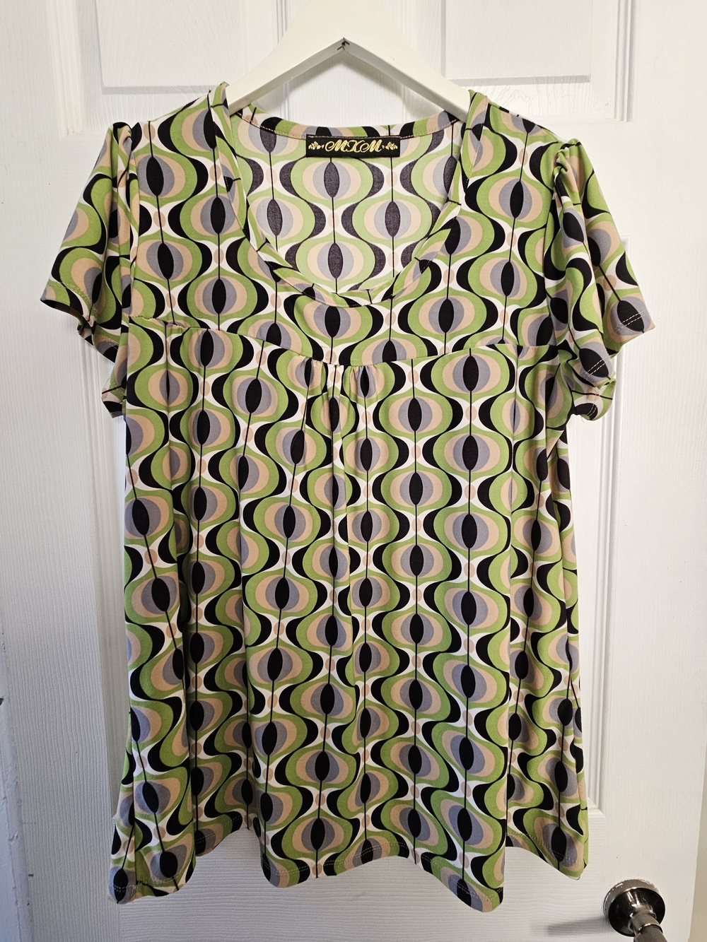 Retro Green Print Short Sleeved MXM Top - Size X